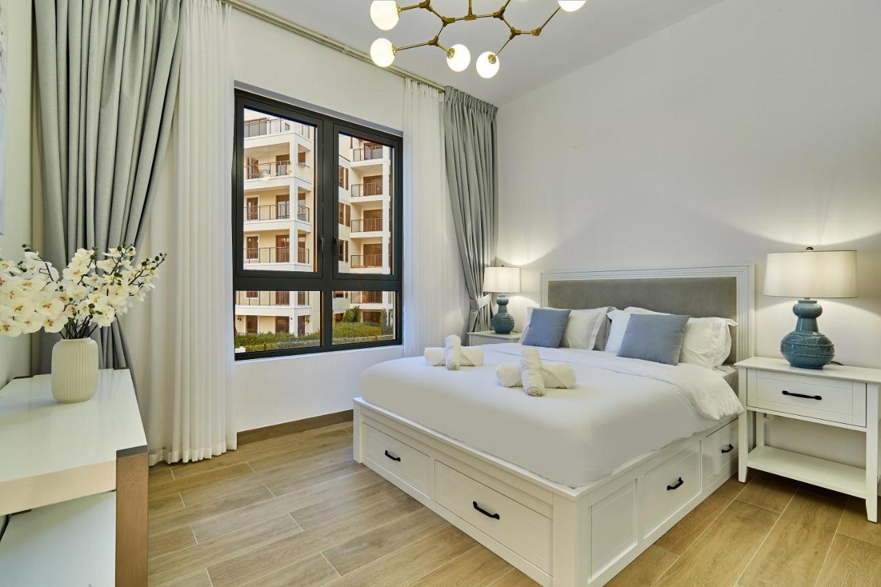 Majestic La Voile Luxe Pool Sea Views Apartment Dubai